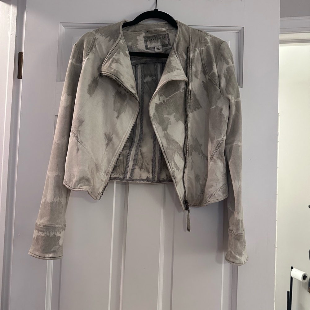 Tie-Dye Light Gray Cropped Leather Moto Jacket